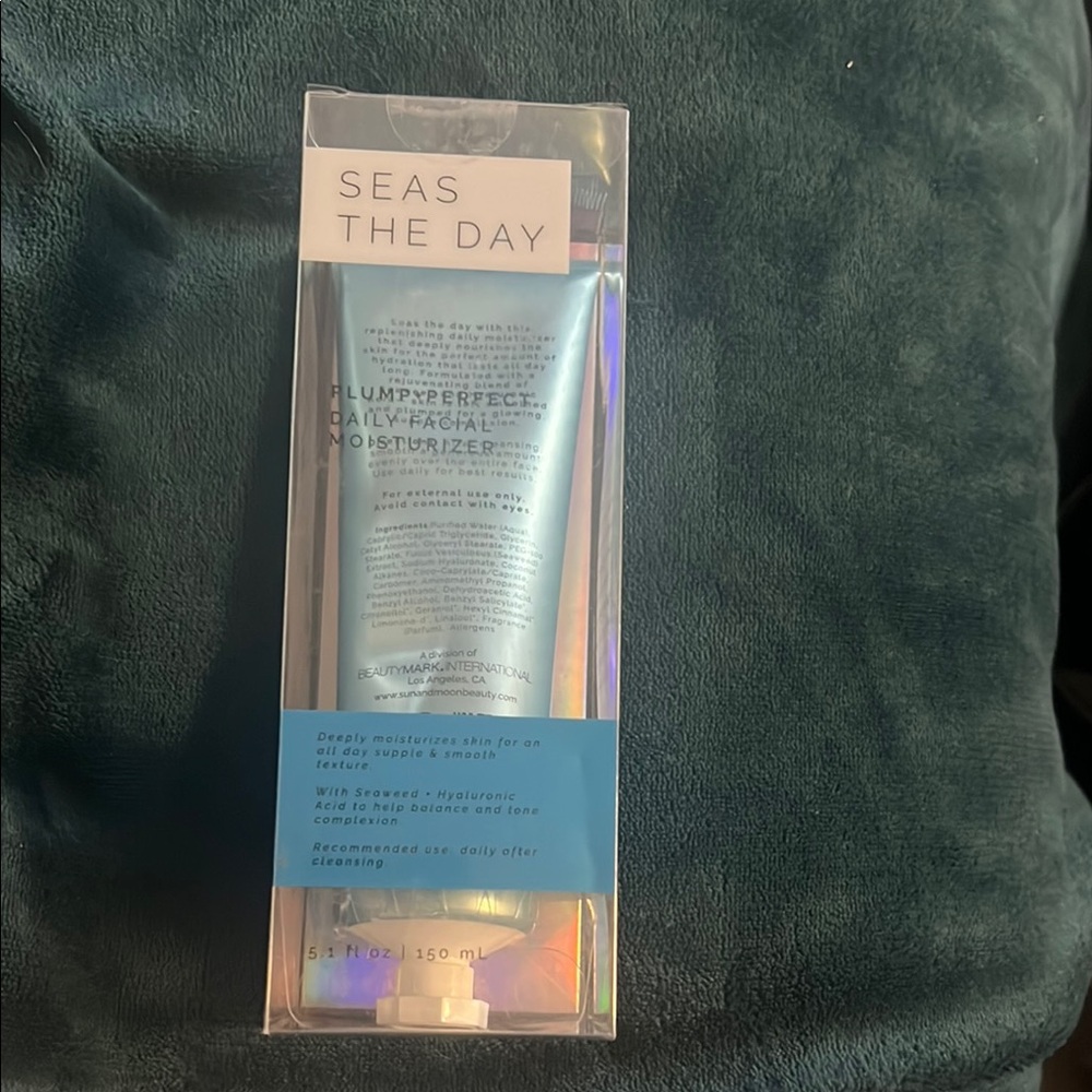 Seas the Day Plump Perfect daily facial Moisturizer